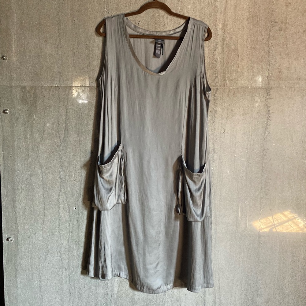 Lilith Paris Dress